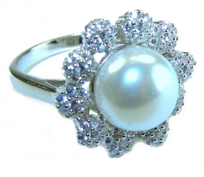 White Flower Blister Pearl .925 Sterling Silver brilliantly handcrafted ring s. 6 1/4