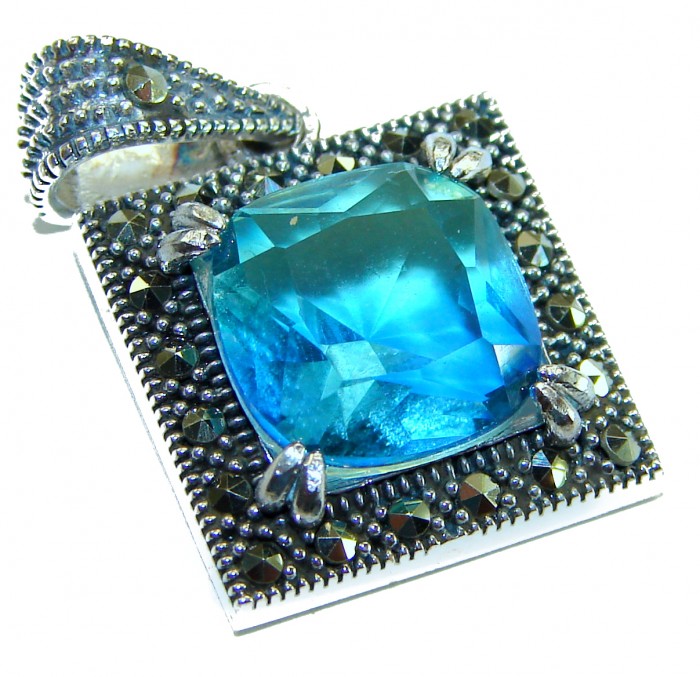 Divine Beauty 6.5 carat Aquamarine .925 Sterling Silver Handcrafted pendant