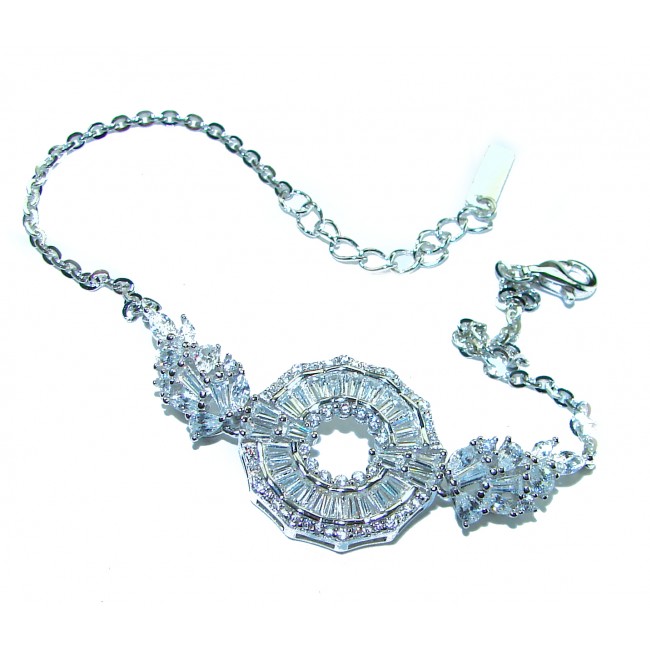 Art Deco - Luxurious natural 22.5 carat White Topaz .925 Sterling Silver Perfectly handcrafted Bracelet