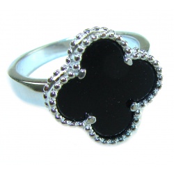 A four-leaf clover Onyx .925 Sterling Silver handcrafted ring s. 6 1/4