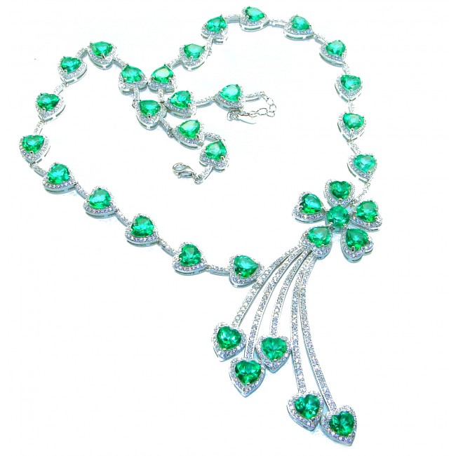 Exceptional - Green Hearts - 155.7 carat Peridot .925 Sterling Silver luxuriously Handcrafted Statement necklace
