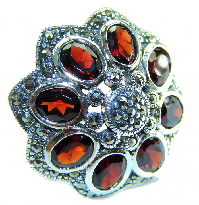 Royalty 22.5 carat oval cut Red Garnet .925 Sterling Silver handcrafted ring; s. 8