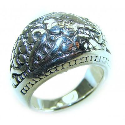 Large and Solid Bali made .925 Sterling Silver ring size 9 1/2