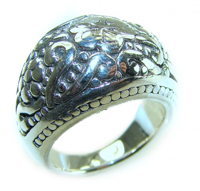 Large and Solid Bali made .925 Sterling Silver ring size 9 1/2