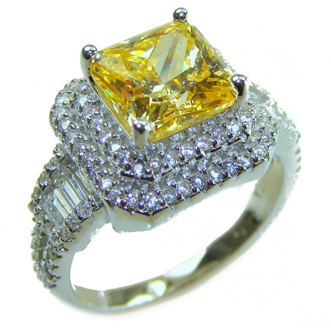 Splendid princess cut 6.2 carat yellow Sapphire .925 Sterling Silver brilliantly handcrafted ring s. 7