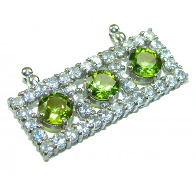 Mystery 22.6 carat Green Peridot .925 Sterling Silver handcrafted pendant