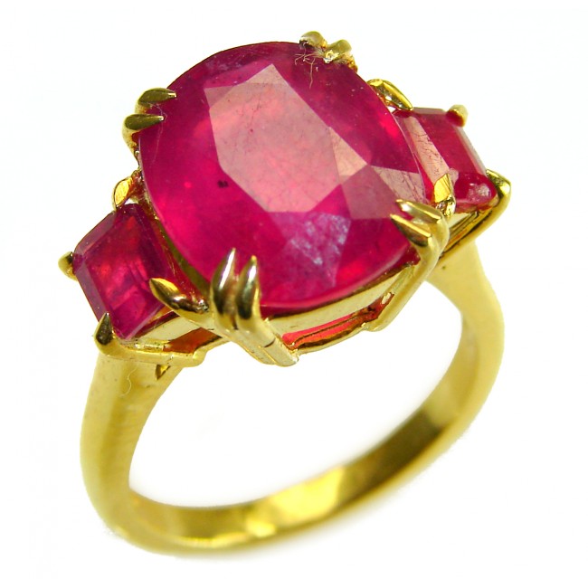 Bella Rosa Genuine 9.8 carat Kasmir Ruby .925 Sterling Silver dipped in 22K Gold Statement Ring size 6