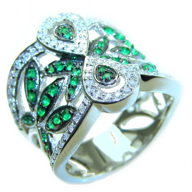 Exotic Beauty 17.9 carat authentic Emerald .925 Sterling Silver Handcrafted Ring size 7 1/4