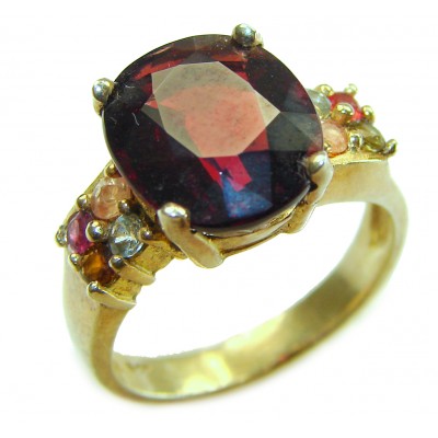 Passion 10.5 carat round cut Red Garnet .925 Sterling Silver handcrafted ring; s. 6 1/2