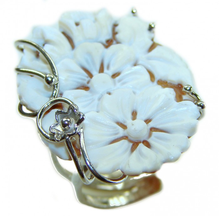 Exquisite Flowers oval Cameo Shell 18K Gold over .925 Sterling Silver handcrafted Made in Italy Statement ring; s. 7 ADJUSTABLE
