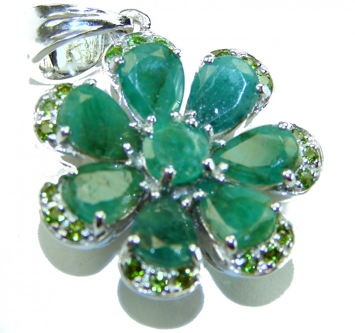 Amazonia - 18.8 carat Colombian Emerald .925 Sterling Silver handmade Statement pendant