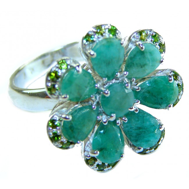 Amazonia - 20.8 carat Colombian Emerald .925 Sterling Silver handmade Statemen .925 Sterling Silver ring size 8