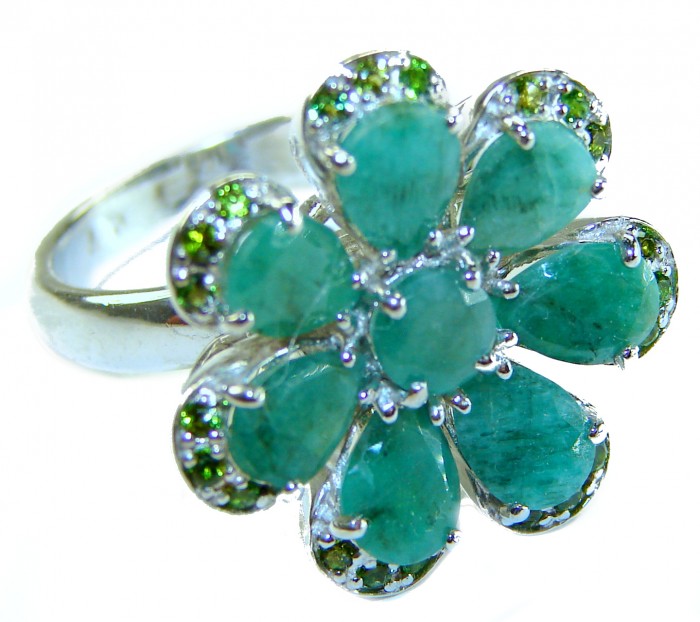 Amazonia - 20.8 carat Colombian Emerald .925 Sterling Silver handmade Statemen .925 Sterling Silver ring size 8