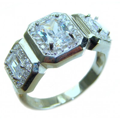 LUXURIUS 6.5 carat White Topaz .925 Sterling Silver ring size 7