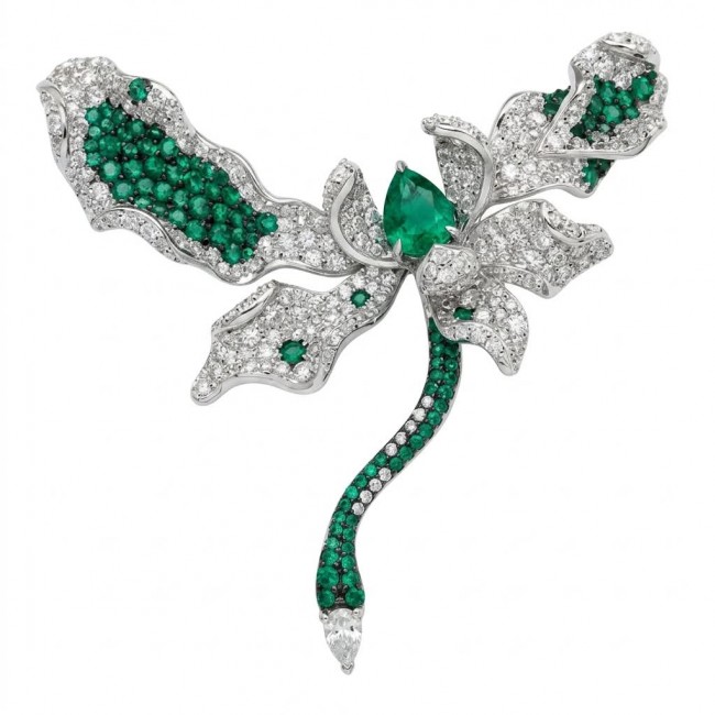 Black Label Collection - Retro Style - Green Flower Genuine 14.5 carat Colombian Emerald .925 Sterling Silver handmade Pendant - Brooch
