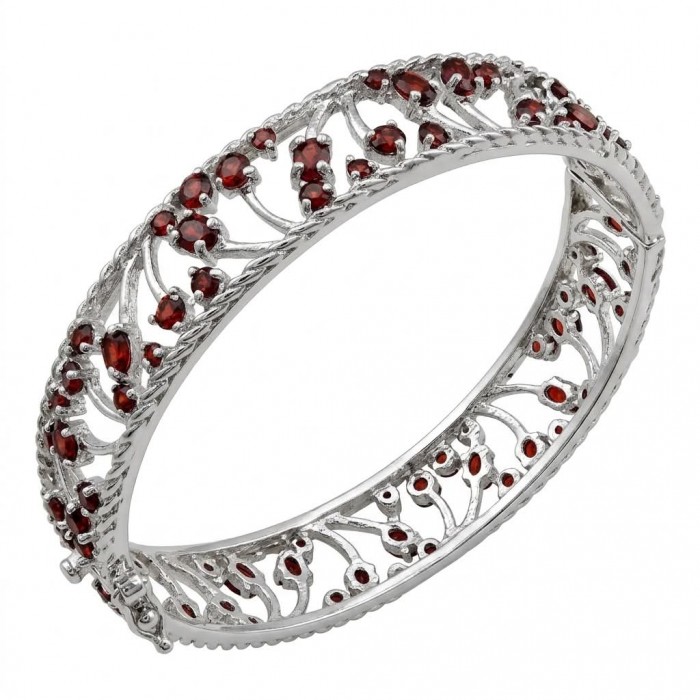 Authentic 18.2 carat Garnet .925 Sterling Silver handmade bangle Bracelet
