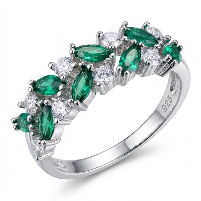Authentic 2.8 carat CHROME Diopside .925 Sterling Silver handcrafted Ring size 6