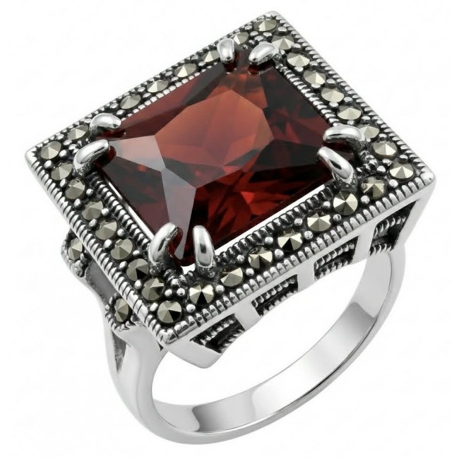 Carmen 10.4 carat Garnet .925 Sterling Silver dipped in rhodium brilliantly handcrafted Statement Ring size 8