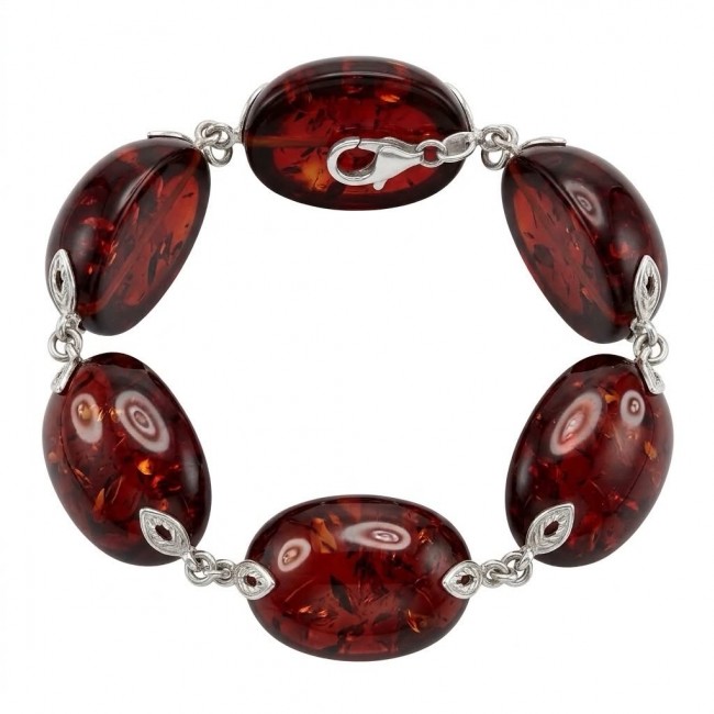 Excellent quality Cognac color Baltic Amber .925 Sterling Silver entirely handcrafted Bracelet