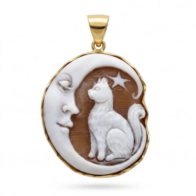 Magic Night vintage style Cameo from Sea Shell 18K Gold over .925 Sterling SilverMade in Italy Statement pendant