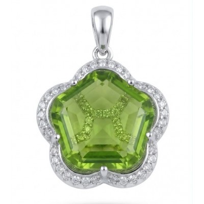Green Clover 6.8 carat authentic Brazilian Peridot .925 Sterling Silver Handcrafted Statement pendant
