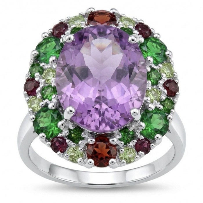 Lavender Beauty authentic 14.2 carat Amethyst .925 Sterling Silver dipped in rhodium handcrafted Ring size 8 1/4