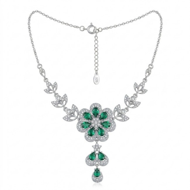 Giovanna - Authentic 10.9 carat Colombian Emerlad .925 Sterling Silver handcrafted Statement necklace