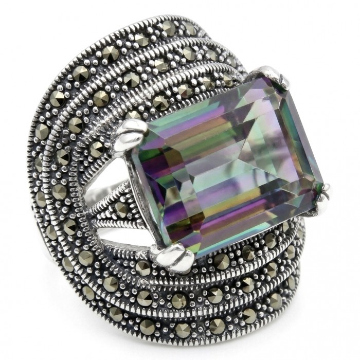 Big Dreamer Massive 17.8 carat Mystic Topaz .925 Sterling Silver handcrafted Large ring size 8