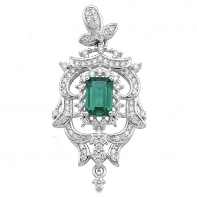 Luxurious victorian style 2.5 carat Emerald .925 Sterling Silver handmade Pendant