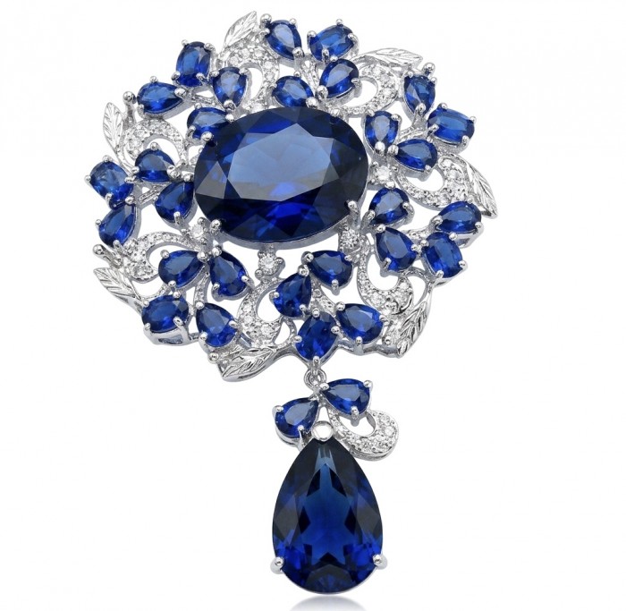 An exuberantly Large 135.8 carats Vintage style Sapphire .925 Sterling Silver DIPPED IN RHODIUM handmade LARGE Pendant - Brooch