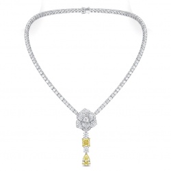 Luxurious - 6.7 carat yellow Montana Sapphire .925 Sterling Silver handcrafted Statement Necklace