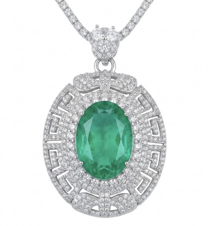 Colombian Briliance - oval cut 15.7 carat Emerald .925 Sterling Silver handcrafted necklace
