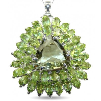 Valentina - Vintage Design Genuine 28.5 carat Peridot .925 Sterling Silver handmade Pendant Brooch
