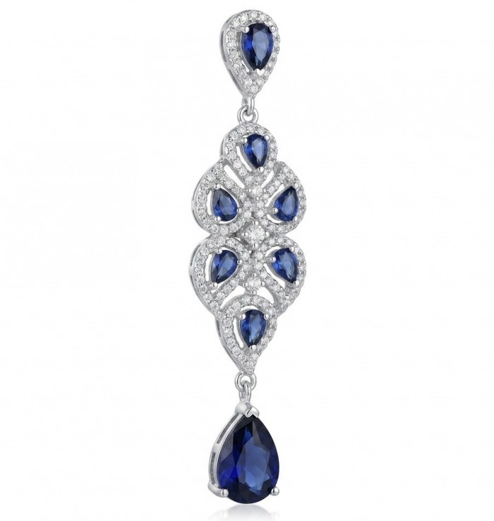 Born to Glam 4.2 carat natural Sapphire .925 Sterling Silver Perfectly handcrafted Pendant