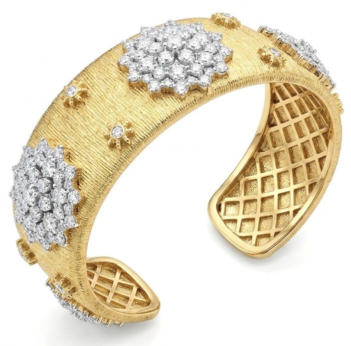 Spectacular authentic 10.8 carat White Topaz 14K Gold over .925 Sterling Silver handmade cuff Bracelet