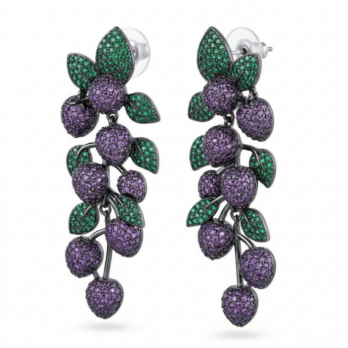 Incredible Ripe Grapes 9.5 carat Amethyst Chrome Dopiside black rhodium over .925 Sterling Silver handcrafted Statement earrings