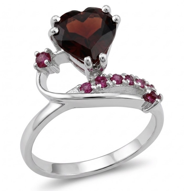 Red Heart 4.8 carat natural Garnet rhodium over .925 Sterling Silver Handcrafted Ring size 7