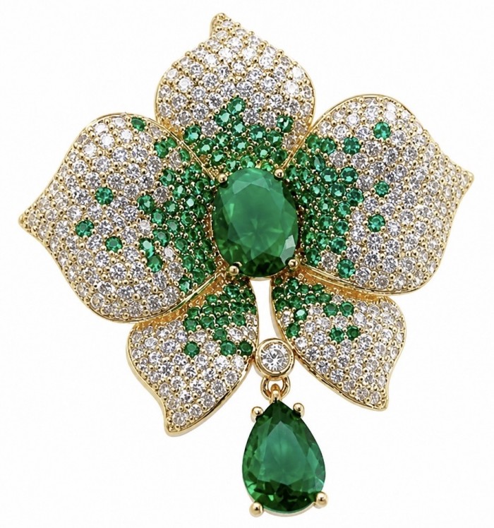 Heirloom Genuine 18.5 carat Colombian Emerald .925 Sterling Silver handmade Brooch
