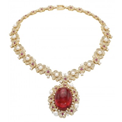 Luxurious 28.9 carat natural Mozambique Ruby 18K Gold over .925 Sterling Silver .925 Sterling Silver Statement Necklace