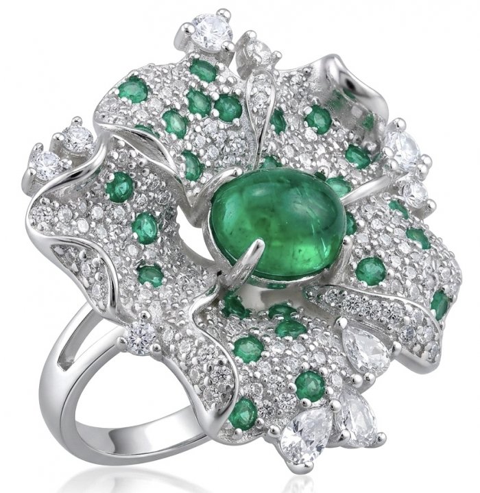 Dolce Vita 4.2 carat Colombian Emerald .925 Sterling Silver dipped in rhodium handmade Cocktail Ring s. 7 - video