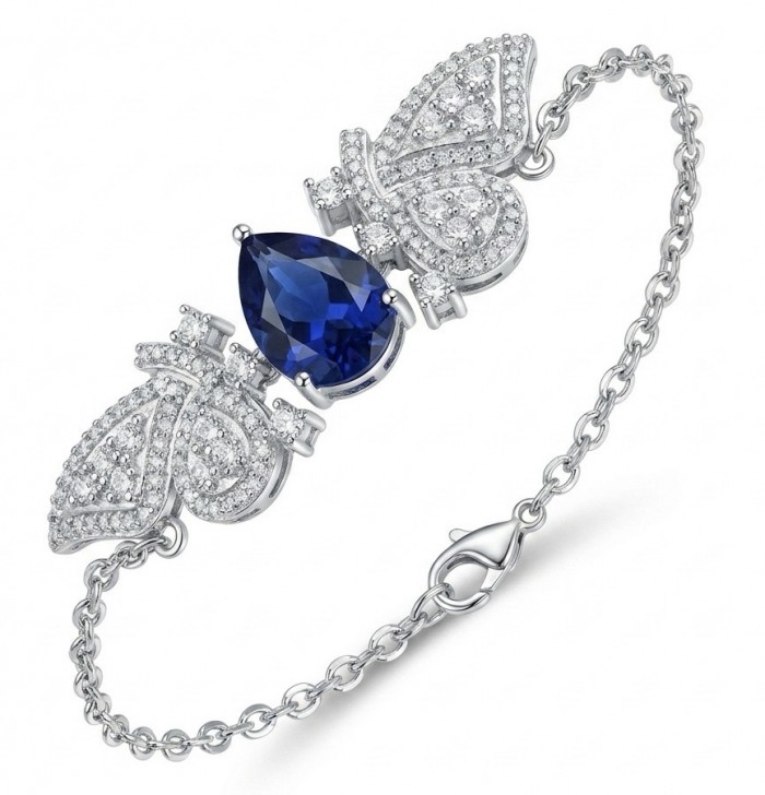 Vintage style - Giovanna - 6.8 carat Sapphire .925 Sterling Silver handcrafted Statement Bracelet