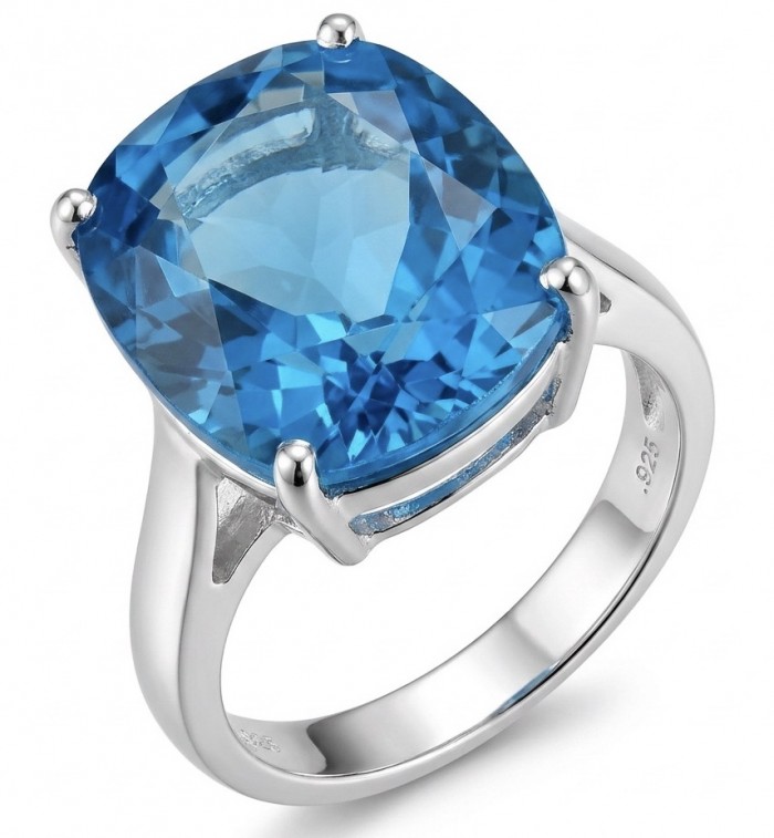 Aqua 18.5 carat Swiss Blue Topaz rhodium over .925 Sterling Silver handcrafted ring size 5 3/4
