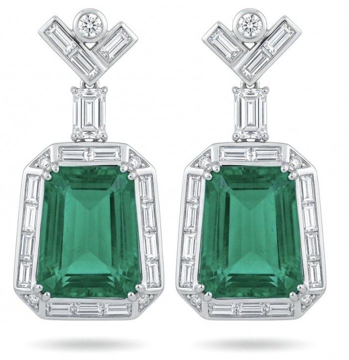 Art Deco - Magnificent Jewel 32.5 carat Colombian Emerald .925 Sterling Silver dipped in Rhodium handcrafted earrings - video