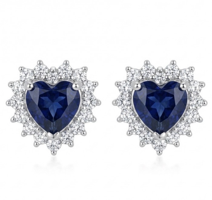 Vintage Beauty 0.8 carat Sapphire .925 Sterling Silver handcrafted earrings