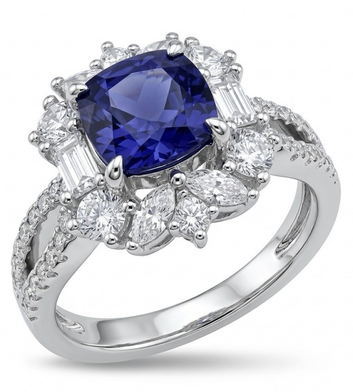 Classy design - princess cut 3.2 carat natural Sapphire .925 Sterling Silver Perfectly handcrafted Ring s. 7 1/2