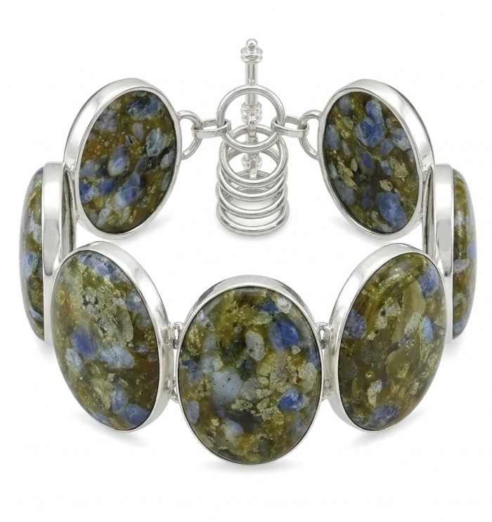 Bochemian Style Beauty 149.5 carat Rare Stichtite .925 Sterling Silver handcrafted Bracelet