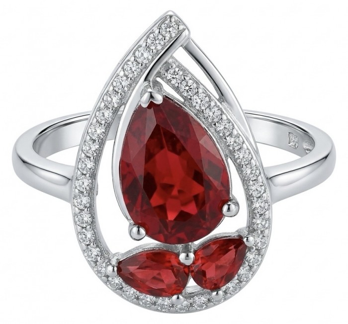 Classy design - baquette cut 6.7 carat natural Ruby .925 Sterling Silver Perfectly handcrafted Ring s. 9