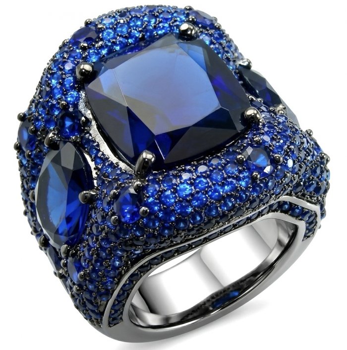 Iconic design - Natural 14.5 carat Sapphire 4.8 carat pave Sapphire rhodium over .925 Sterling Silver handcrafted ring size 6 1/4 - video