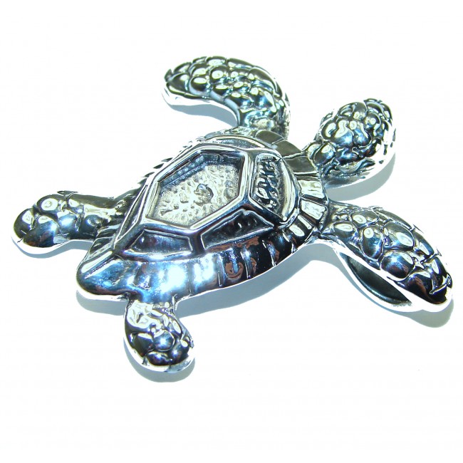Bali made Sterling Turtle . 925 Sterling Silver handmade Pendant