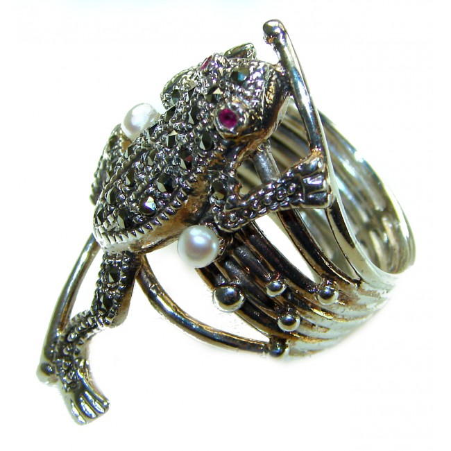Lucky Frog Authentic Sapphire .925 Sterling Silver Ring size 7 1/4 - photo 1